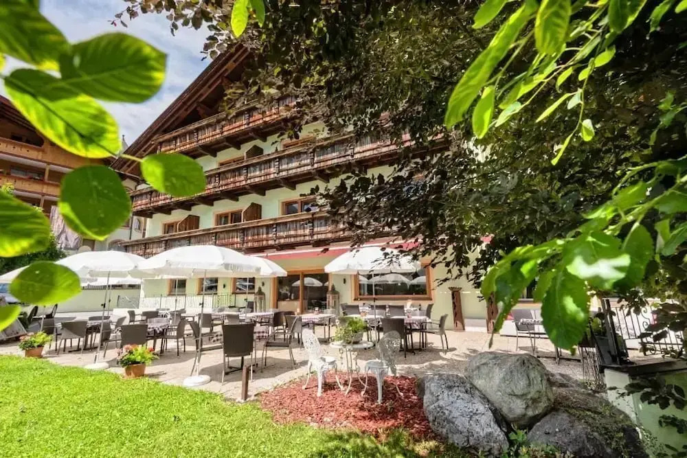 Das Posthaus stubai&smart Hotel