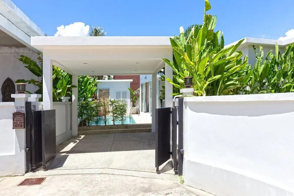 Tropical Holiday 2BR Pool Villa Greens 9