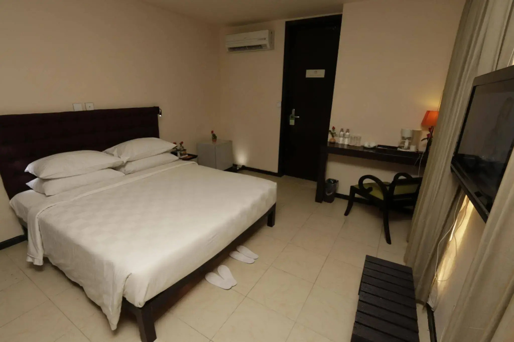 East Hotel