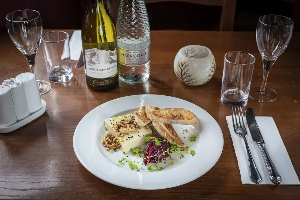 The Bell Inn, Stilton, Cambridgeshire - The Coaching Inn Group