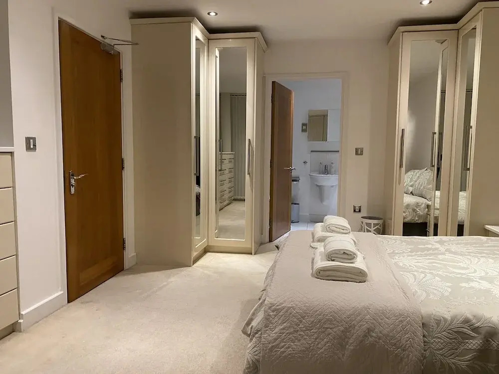 Cosy 3 bed Penthouse in Royal Docks London