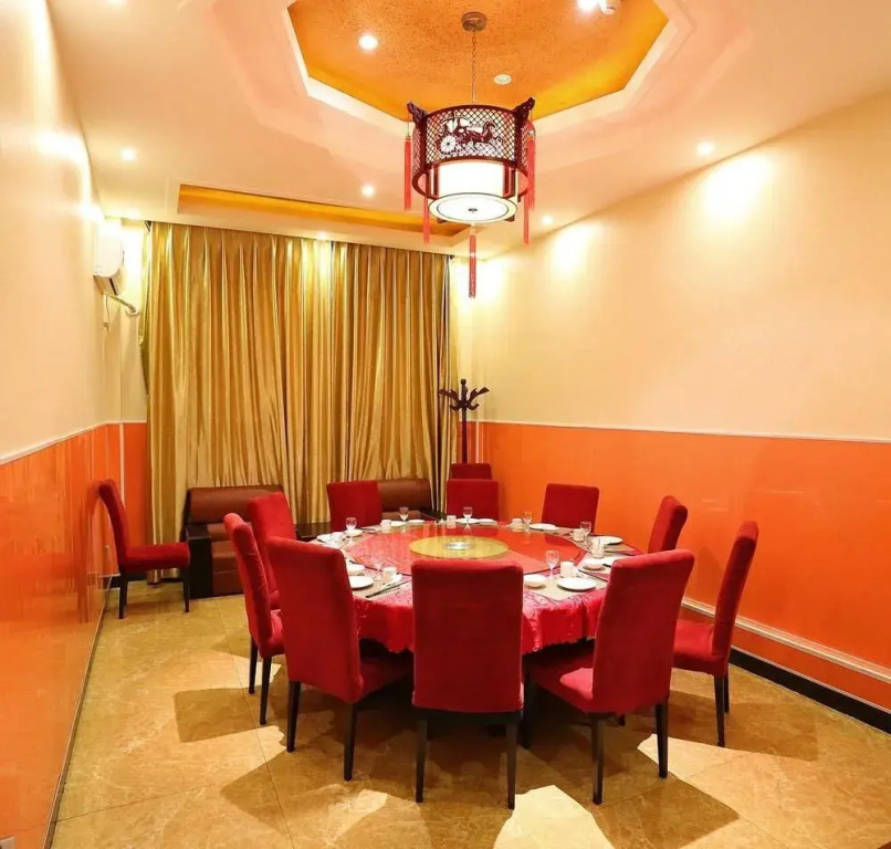 Evergreen hotel Qingdao (original xing fu lai business hotel)(青岛长荣酒店)