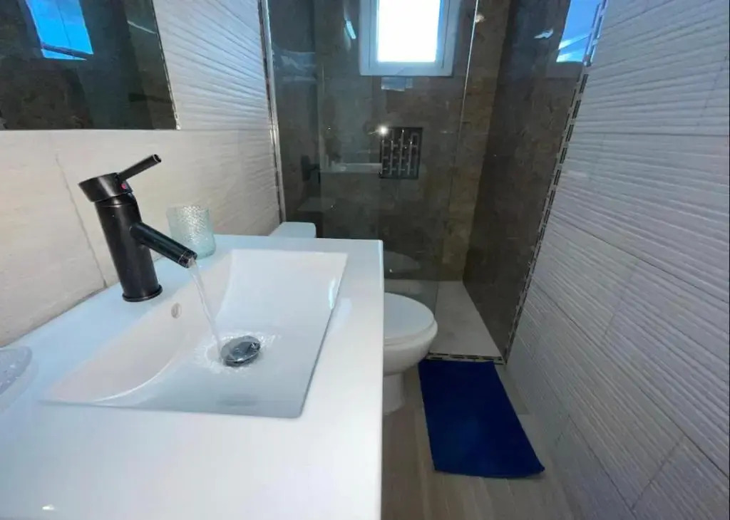 Modern Luxury 2 Bedroom