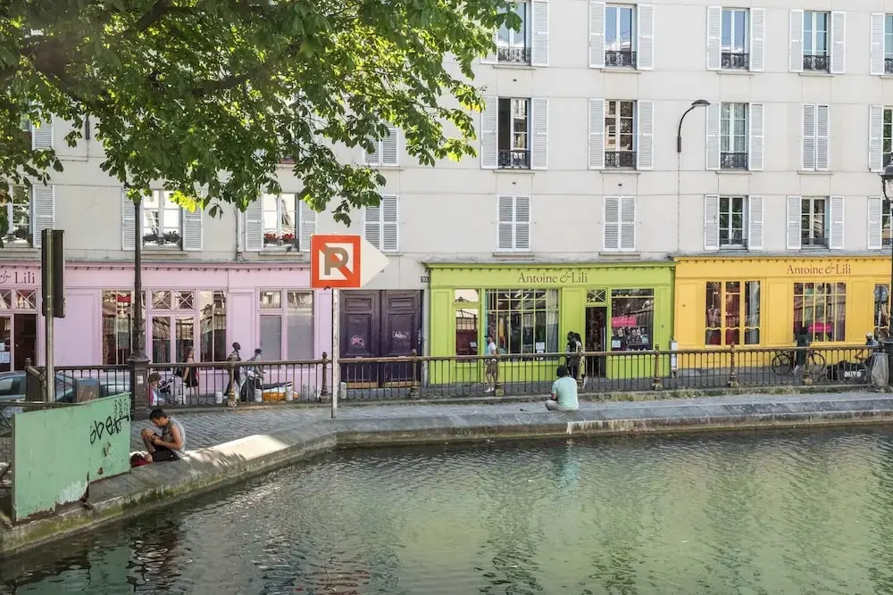 Classical-parisian Apartment on Canal Saint Martin