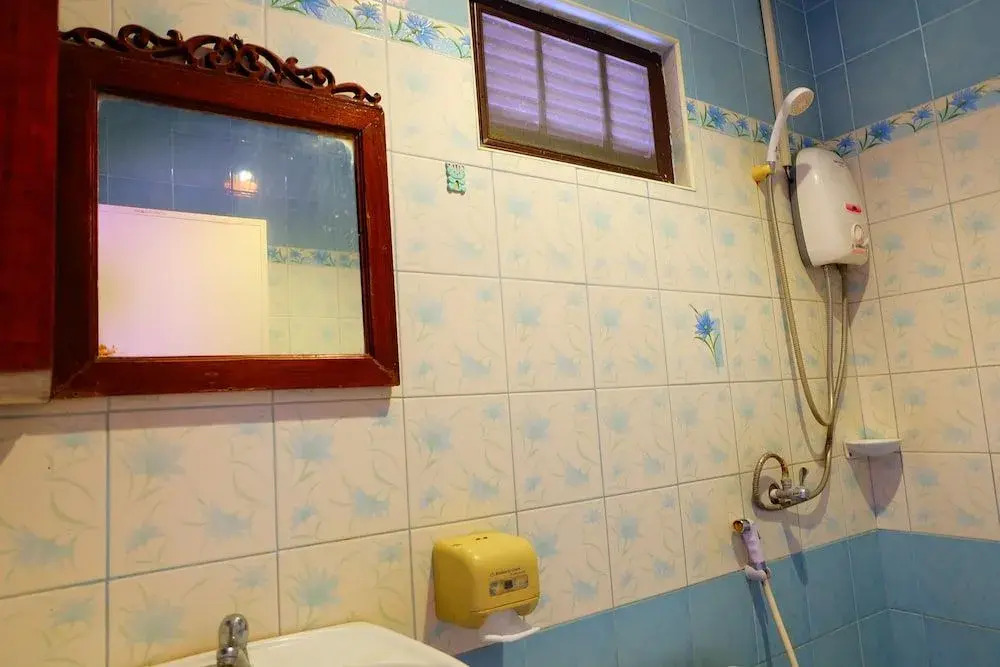 P.Paradise Hotel
