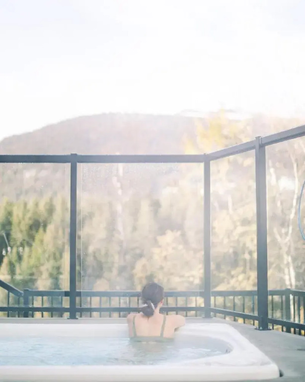 Basecamp Resorts Revelstoke
