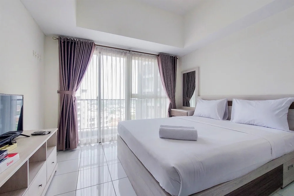 Homey And Best Choice Studio 16Th Floor Casa De Parco Apartment