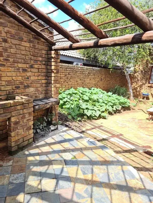 Baraka House