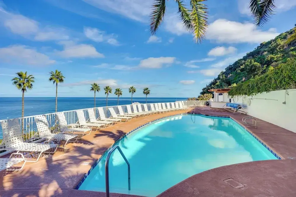 Gorgeous Catalina Island Condo With Golf Cart!