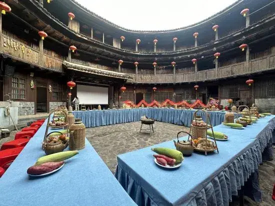 Fuqian Building 1906 Tulou Homestay