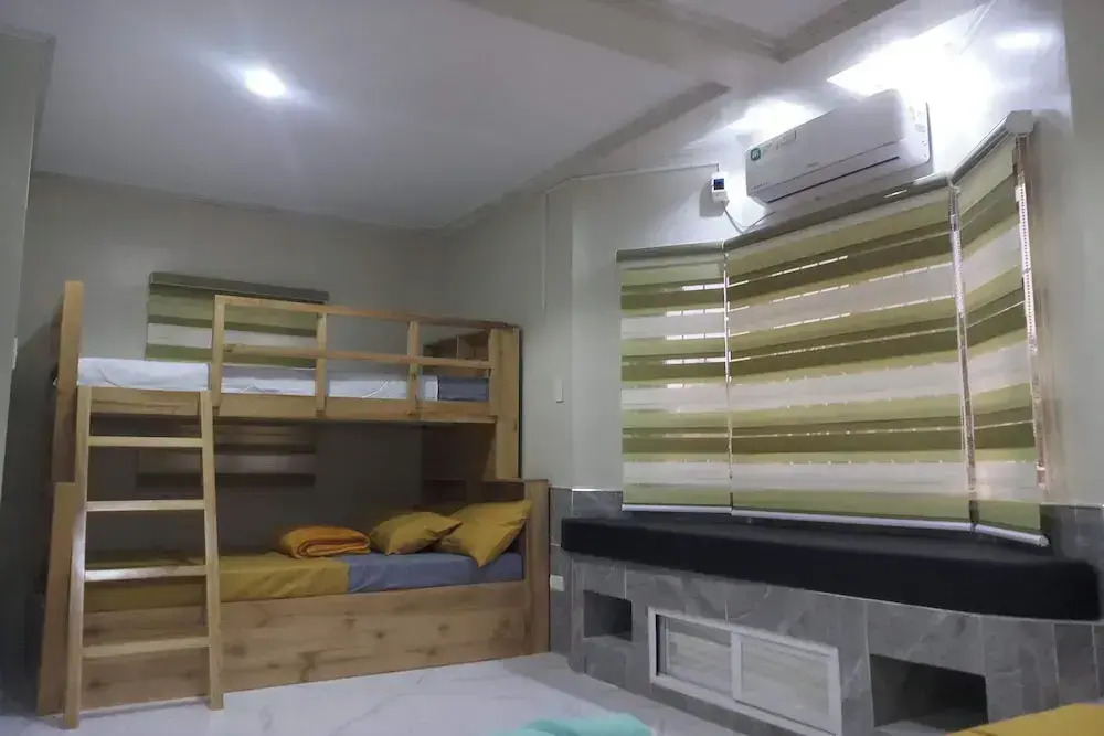 Michaels Homestay - Farm Villa near Patar Beach & Bolinao Falls