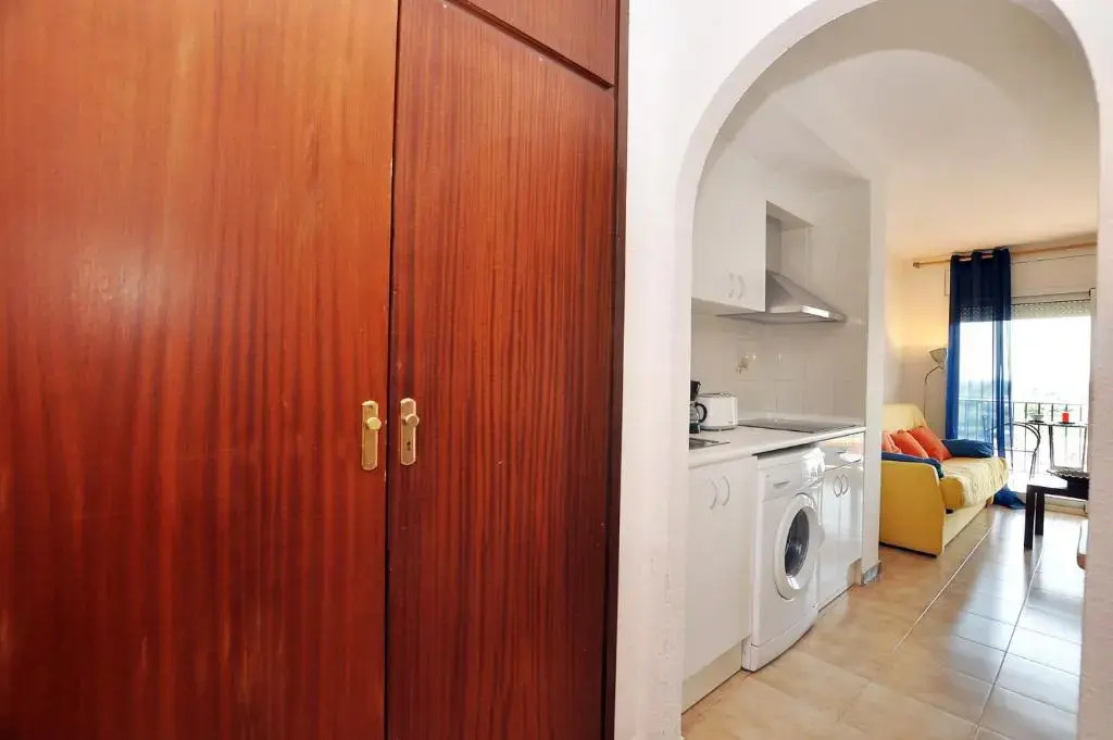 1039 Port Badia 1