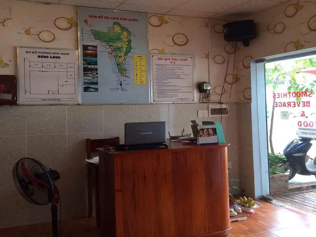 Hung Long Homestay