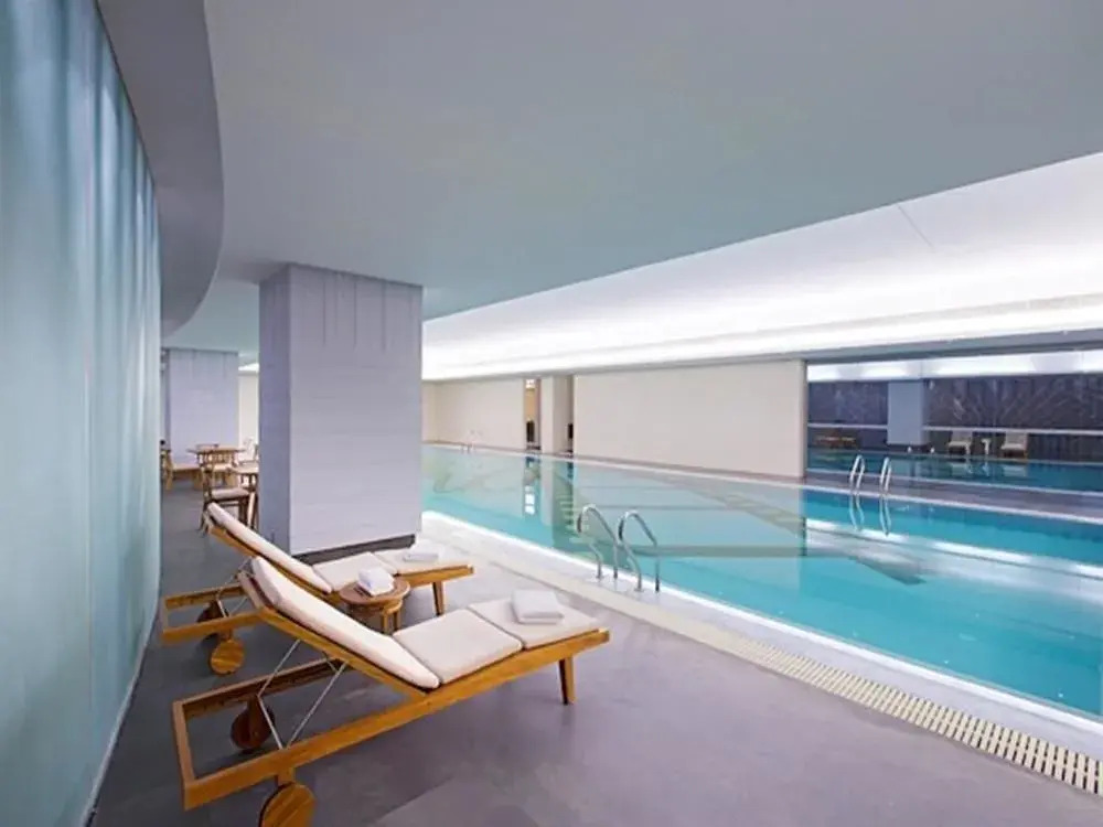Cineaste Garden Hotel