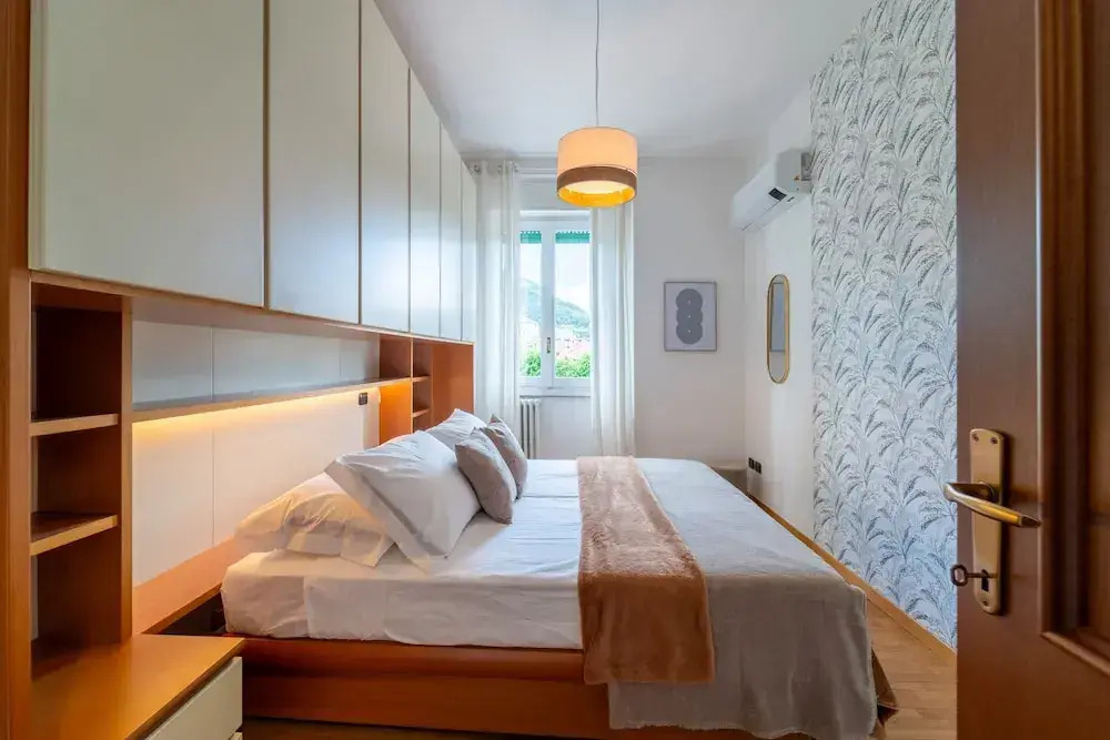 Autumn Apartment by Wonderful Italy