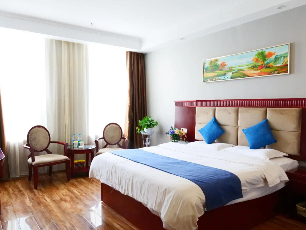 GreenTree Inn Gansu Pingliang Jingning Bus Station Business Hotel