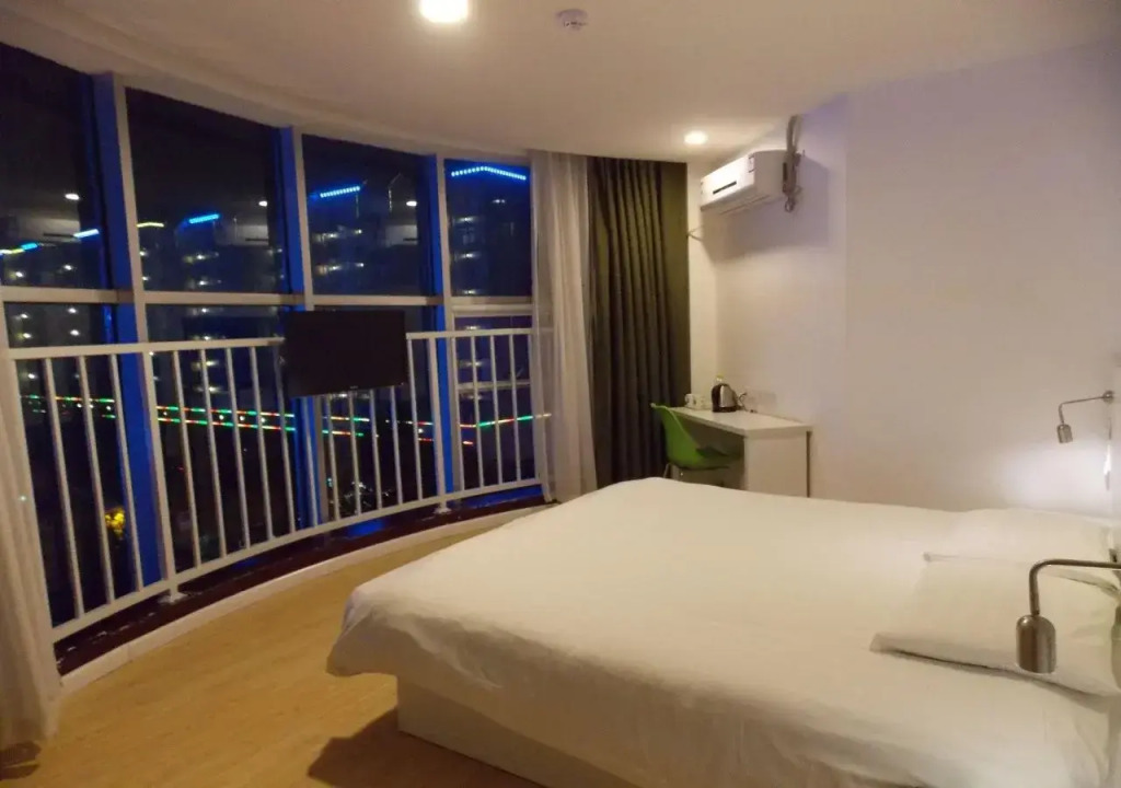 Motel168 Qingdao Licun Fengshan Road