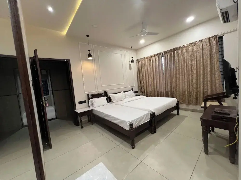 The Byke Boutique Mahakal Aangan - Pan India Pure Veg Hotel Chain
