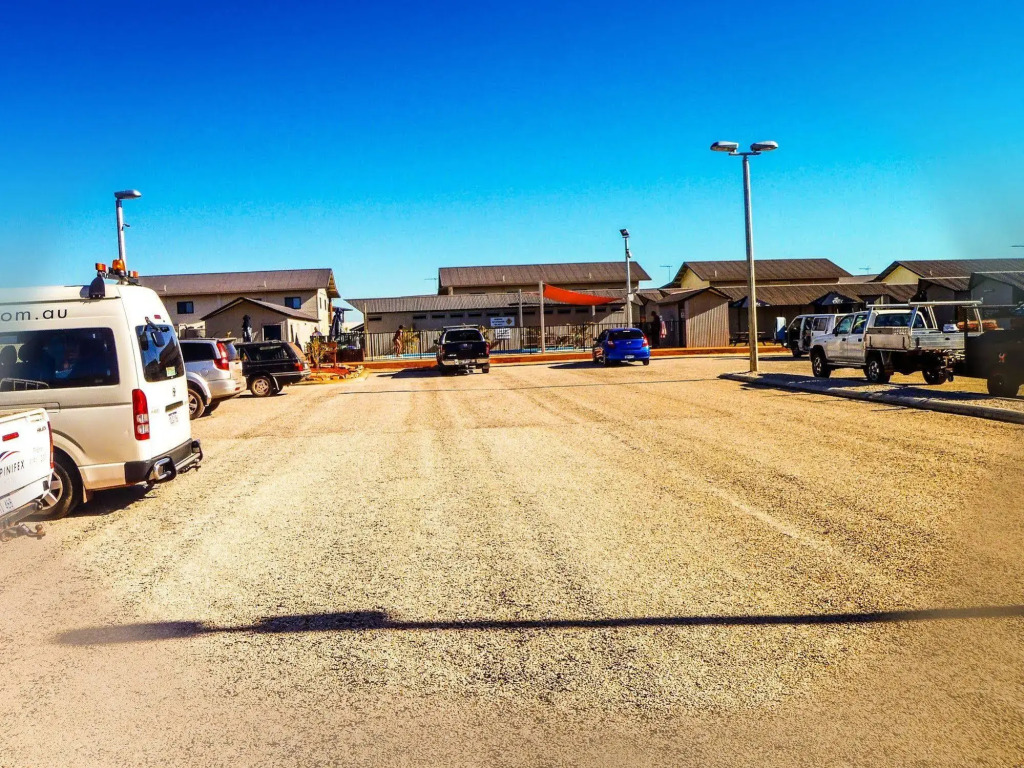 Spinifex Hotel
