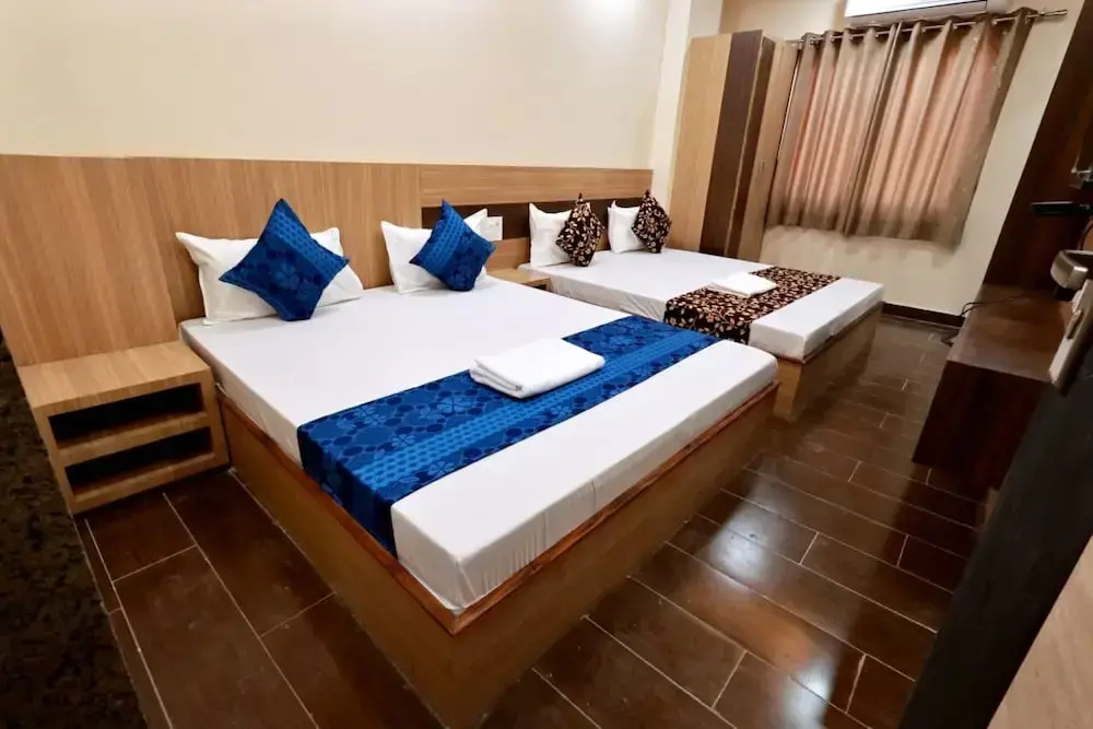 Hotel Royal Suites