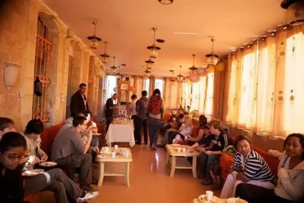 New Palm Hotel & Hostel