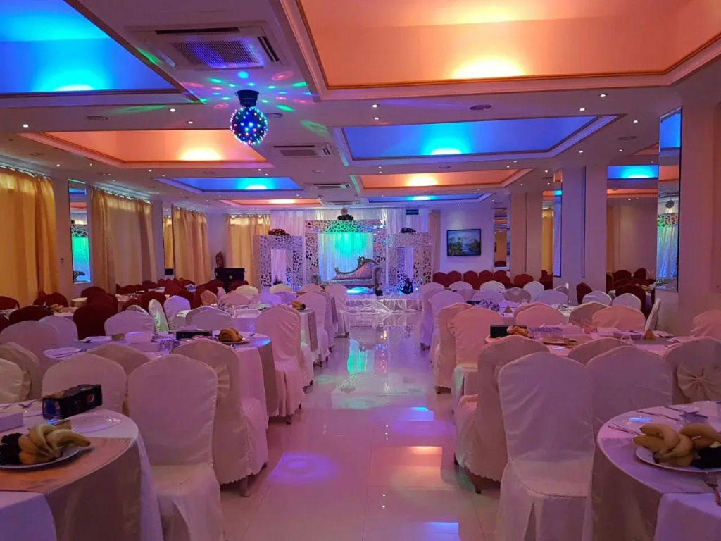 Royal Gardens Hotel