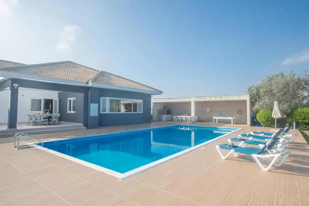 Villa Salamis