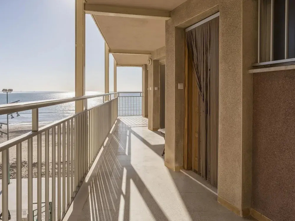 Simplistic Apartment in La Pineda near Sea