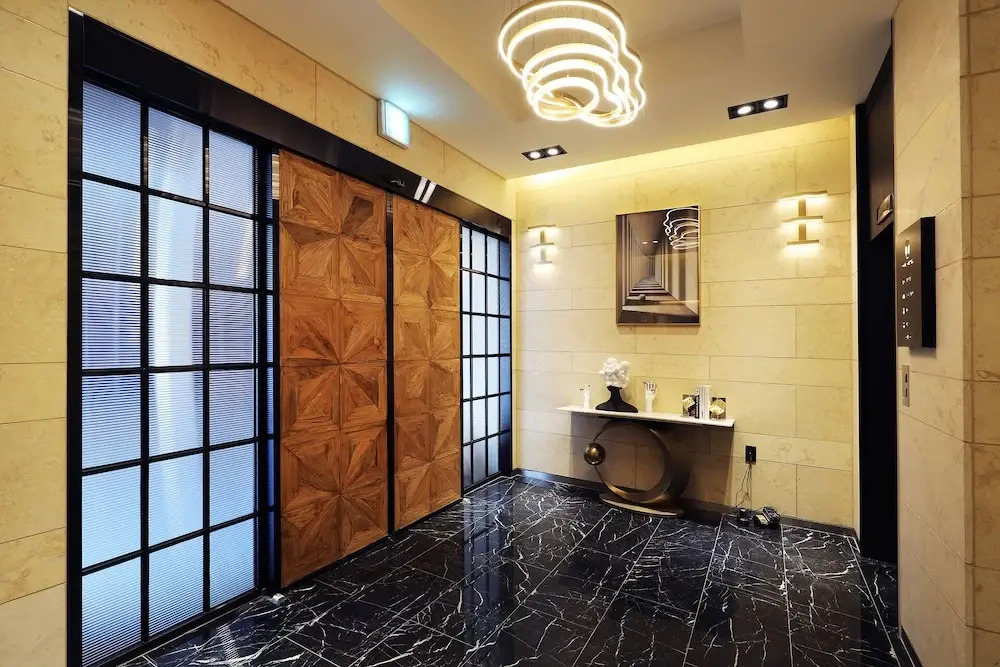 Mari Hotel