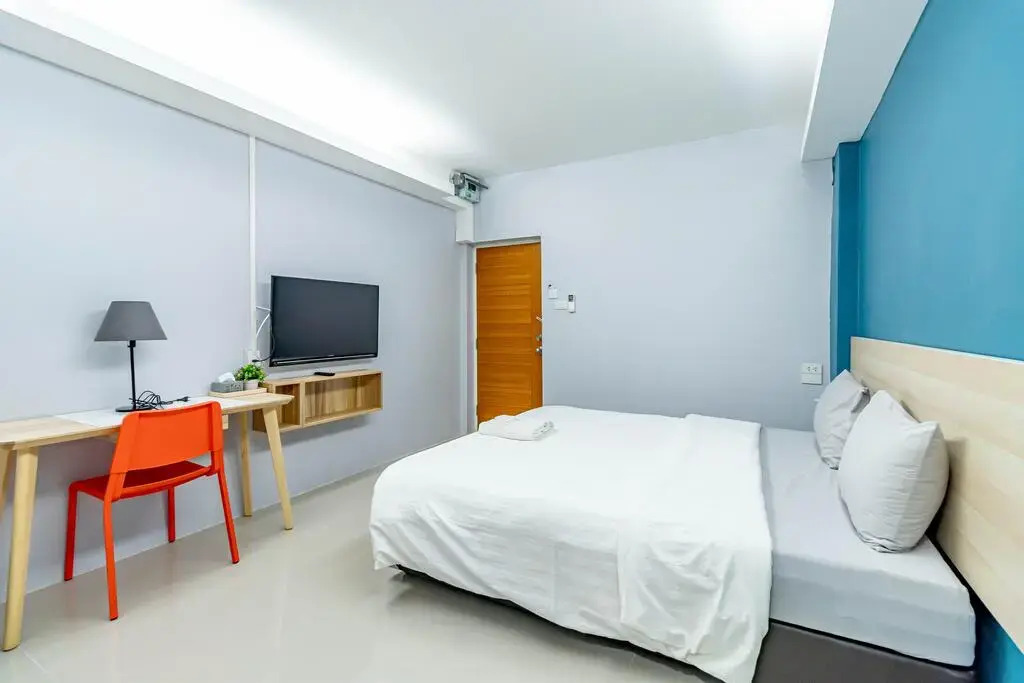 Your Place Hotel