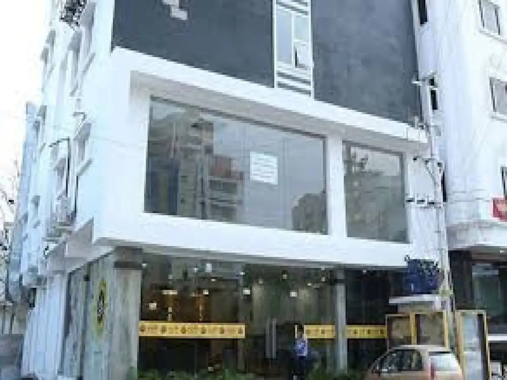 Room-cosy Room With Private Bath And Wor