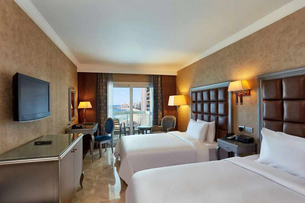 Hilton Alexandria Corniche Hotel