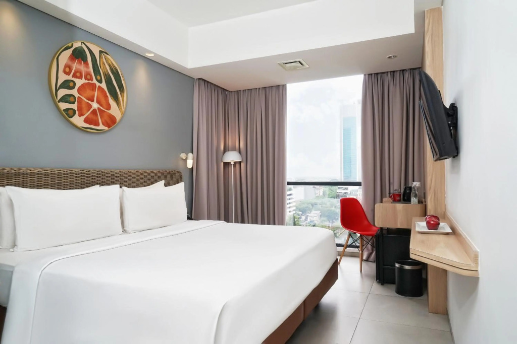 ZEN Rooms Puri Indah Syariah