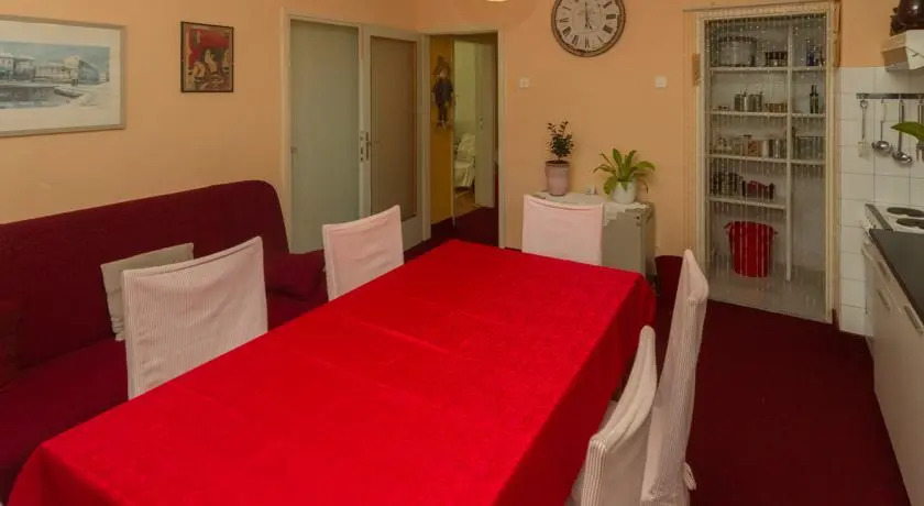 Apartments Mak