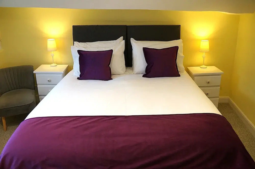 Radcliffe Guest House