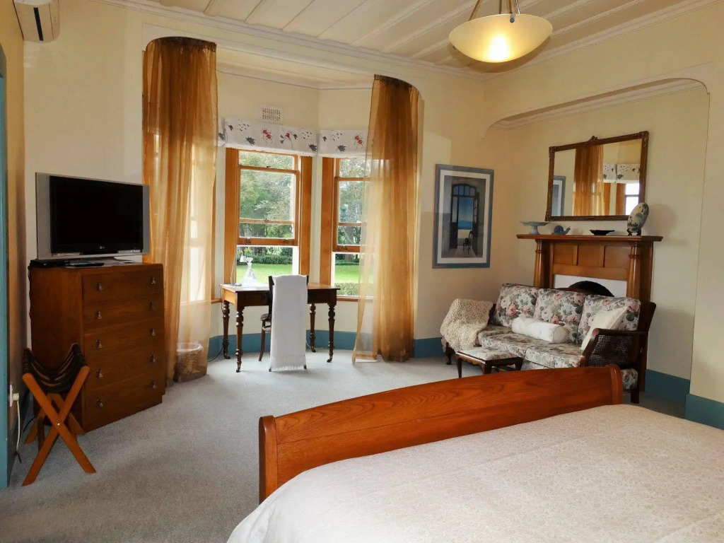 Oak Lane Lodge