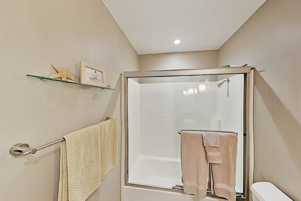505sfe26 2 Bedroom Condo