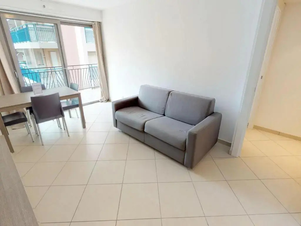 Appartement Menton, 2 pièces, 4 personnes - FR-1-196-200