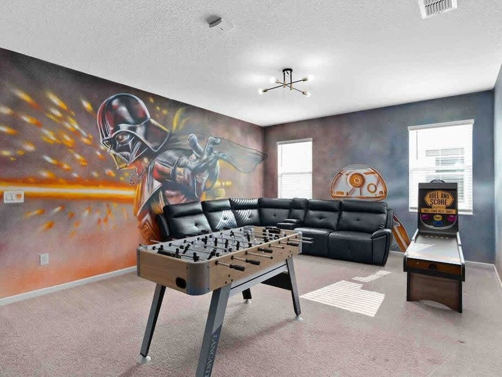 Super Giant - 12bd 12bas - Sleep 38 Near Disney