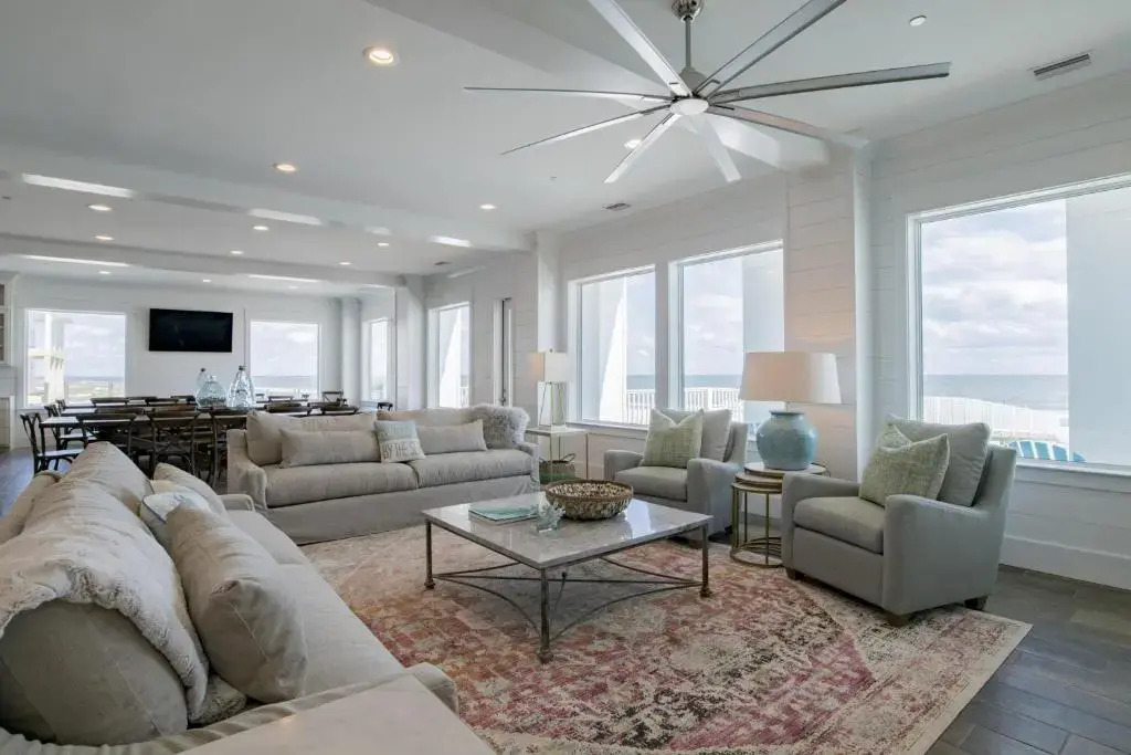 "The Pearl" Gulf Front Wprvt Heated Pool, 12 Bdrm 125Bath "Alvacationrentals"