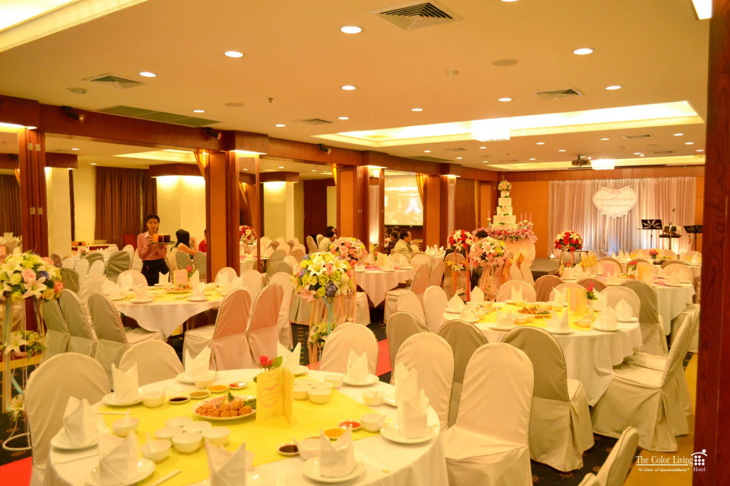 The Color Living Hotel