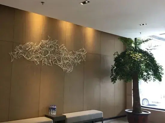 Hongbao Hotel (Xuchang Caowei Ancient City Pang Donglai Times Square)