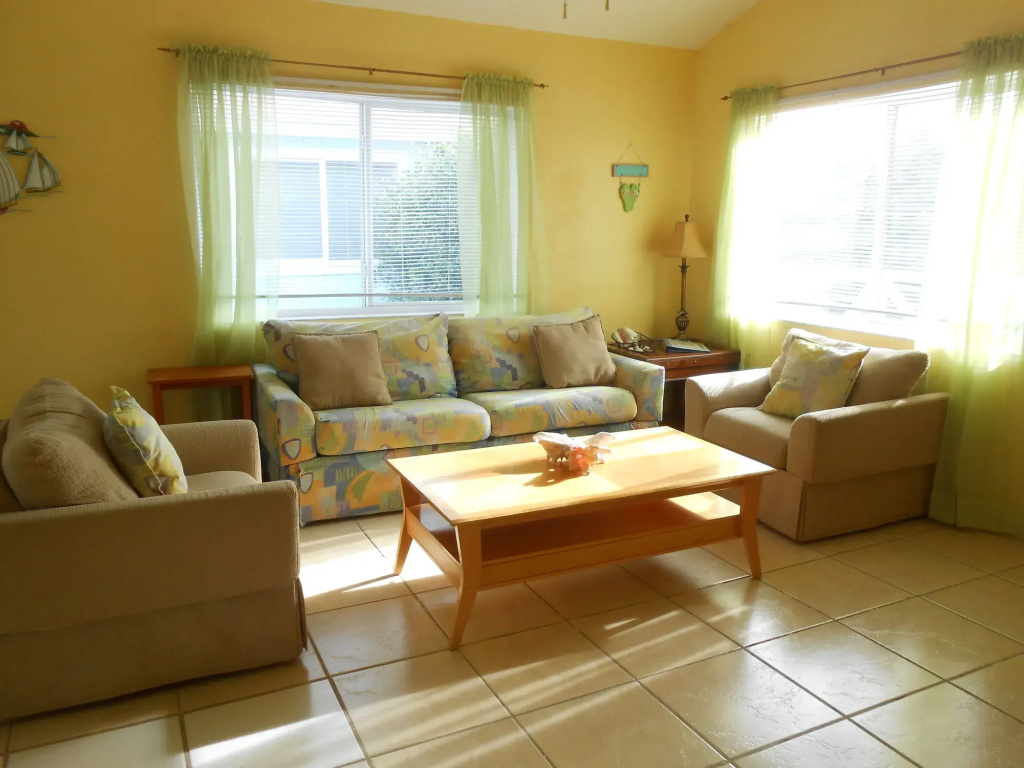 Hoopers Bay Villas