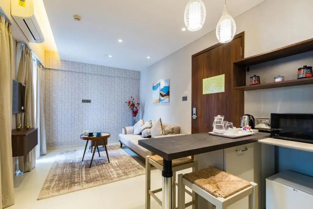 AR Suites Jewels Royale - Koregaon Park NX