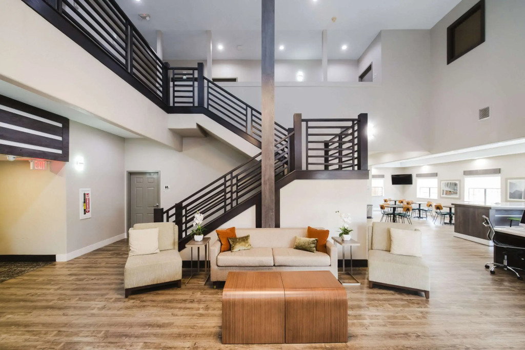 Quality Suites Houston Hobby Airport