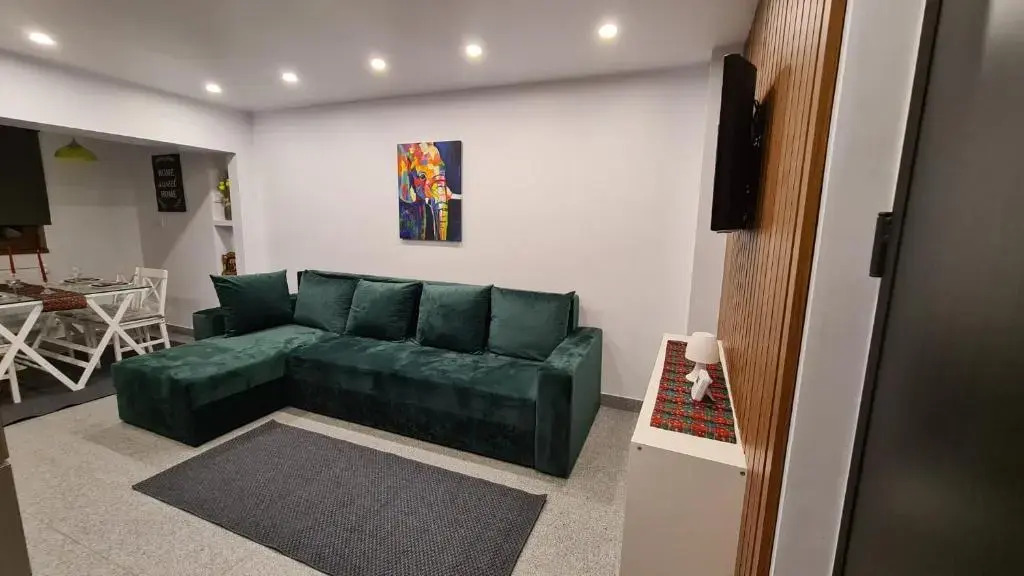 La Fluturi Apartament