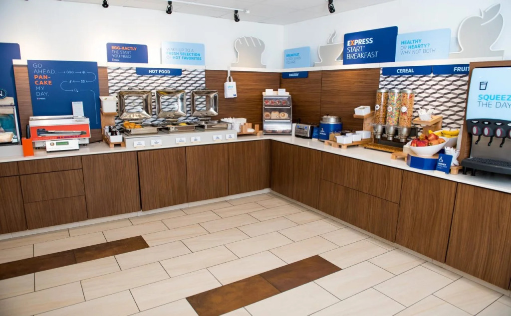 Holiday Inn Express Hotel & Suites Elkhart-South by IHG