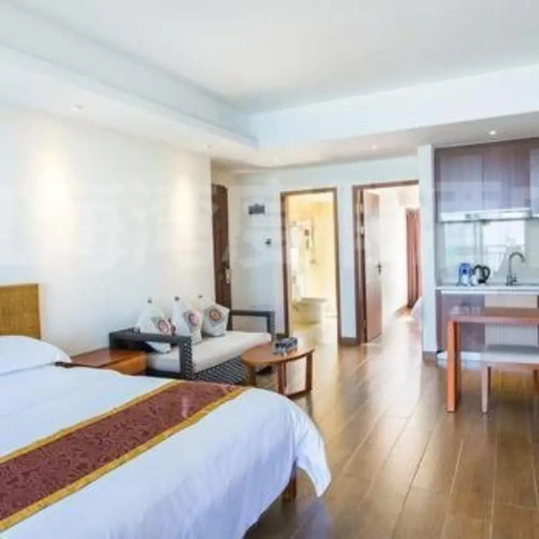 Honghaiwan Holiday Hotel