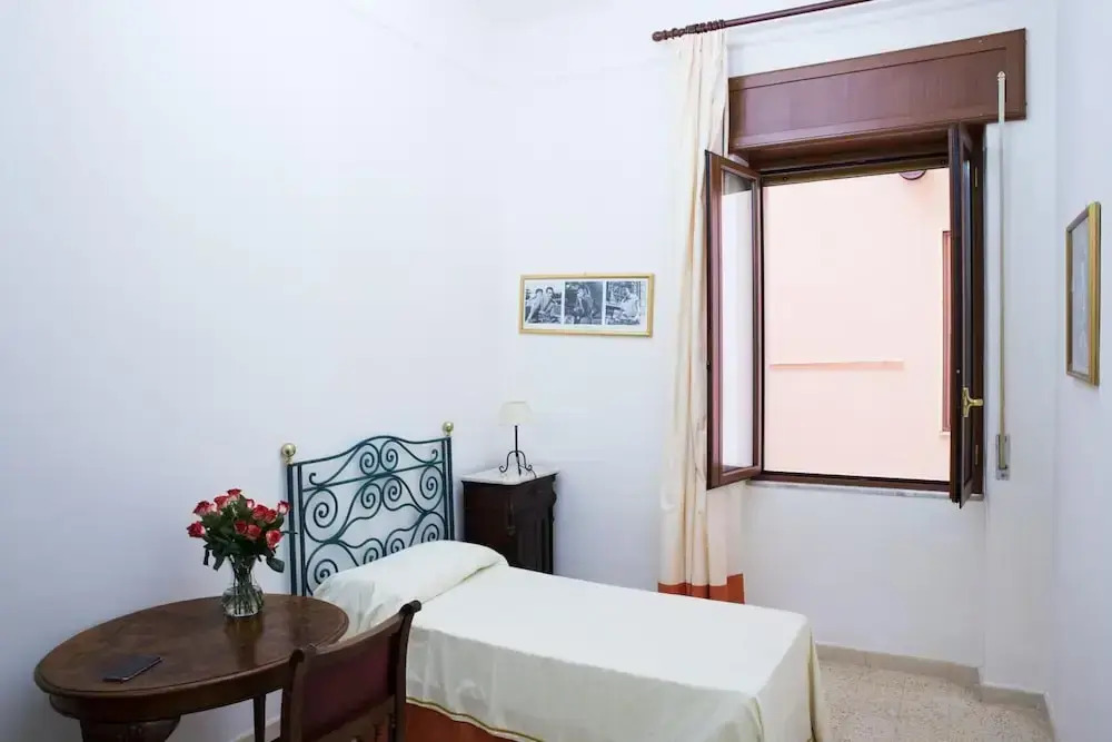 Vittoria Guest House Battipaglia
