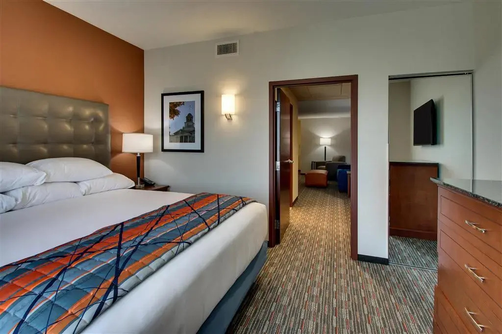 Drury Inn & Suites Iowa City Coralville